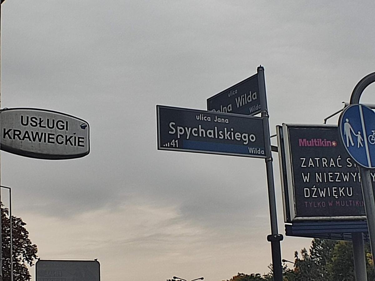 3030 Jana Spychalskiego 32 - Tanie Pokoje W Apartamencie - Samodzielne Zameldowanie - Self Check In Πόζναν Εξωτερικό φωτογραφία