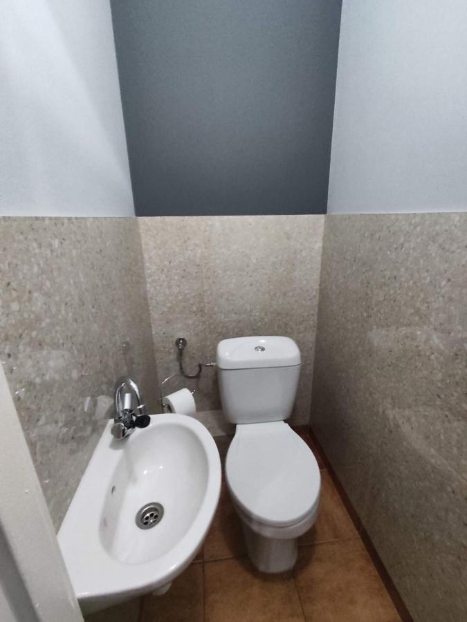 3030 Jana Spychalskiego 32 - Tanie Pokoje W Apartamencie - Samodzielne Zameldowanie - Self Check In Πόζναν Εξωτερικό φωτογραφία