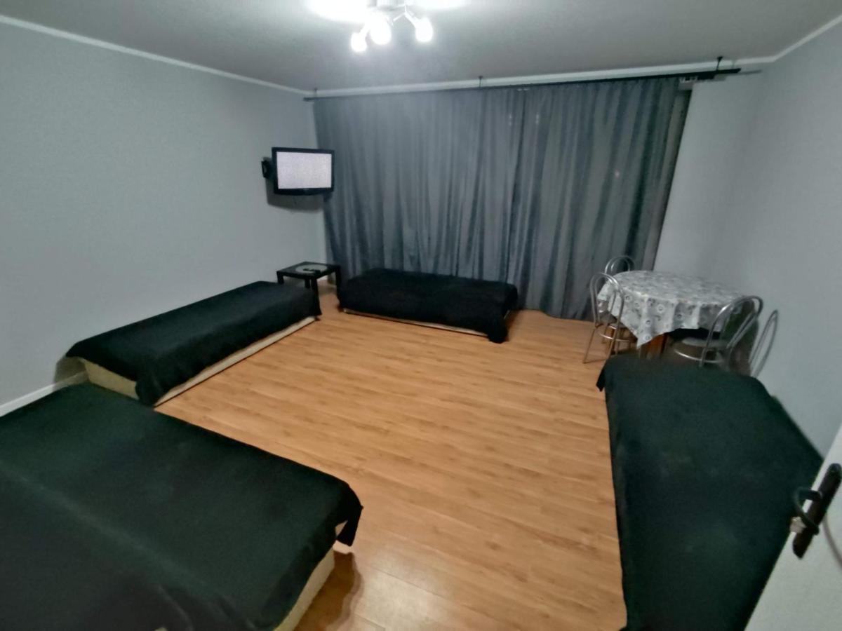 3030 Jana Spychalskiego 32 - Tanie Pokoje W Apartamencie - Samodzielne Zameldowanie - Self Check In Πόζναν Εξωτερικό φωτογραφία