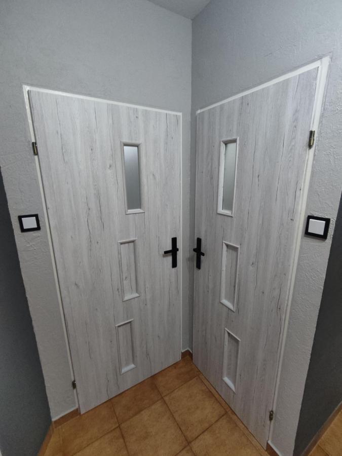 3030 Jana Spychalskiego 32 - Tanie Pokoje W Apartamencie - Samodzielne Zameldowanie - Self Check In Πόζναν Εξωτερικό φωτογραφία
